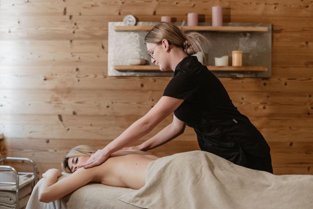 Ravelli Sporting Hotel Mezzana  Ngoại thất bức ảnh