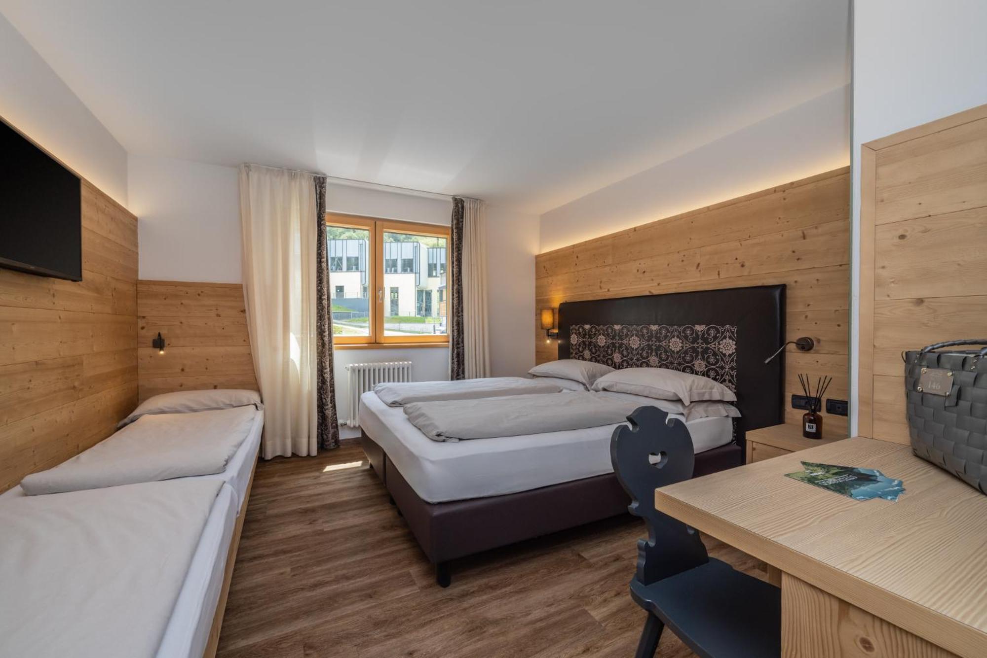 Ravelli Sporting Hotel Mezzana  Ngoại thất bức ảnh