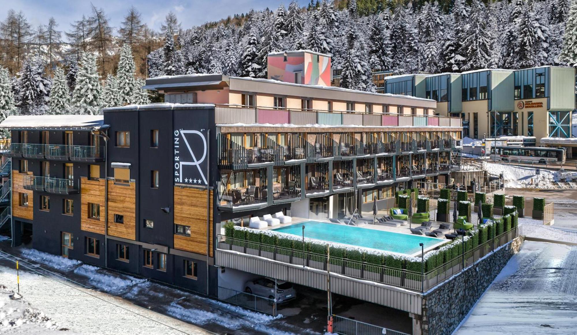 Ravelli Sporting Hotel Mezzana  Ngoại thất bức ảnh