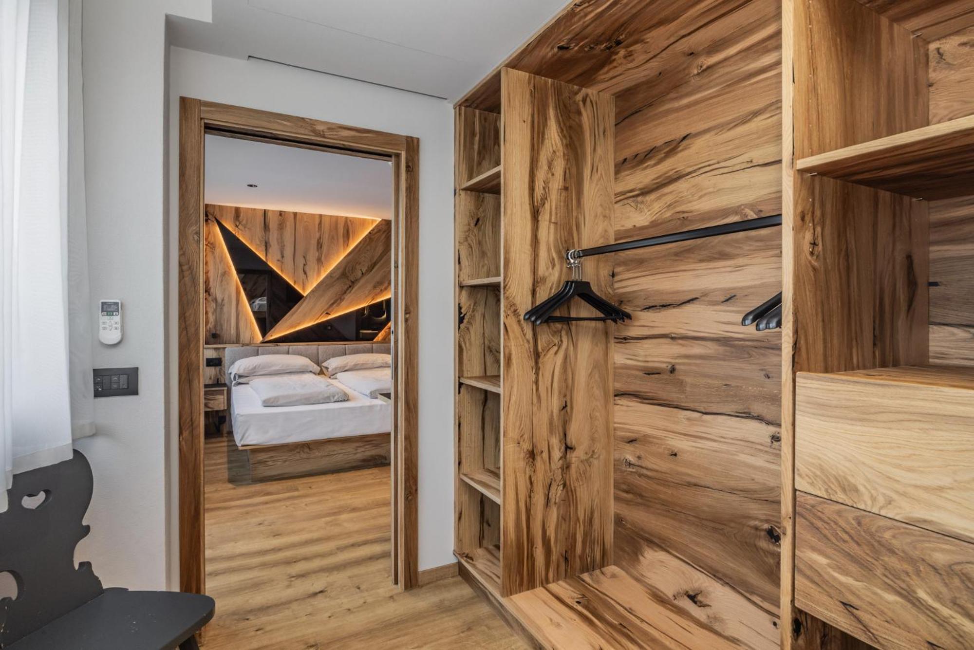 Ravelli Sporting Hotel Mezzana  Ngoại thất bức ảnh